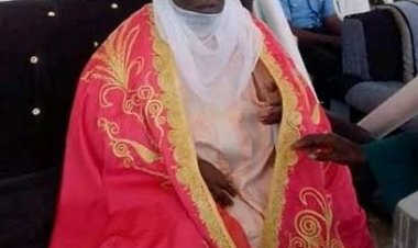 Rashin halartar Alkali  ya sa an dage shari'ar  da tsohon  sarkin maru ya shigar