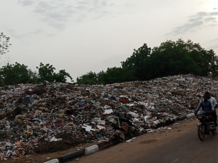 Mu Baiwa Gwamnatin Tambuwal Wa'adin Sati Biyu Ta Kwashe Sharar Da Ke Kan Titin Maituta---Bajare