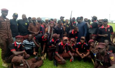 Muna ɗaukar mata aiki amma sai wacce ta dace -- Kwamandan Vigilante a Kano