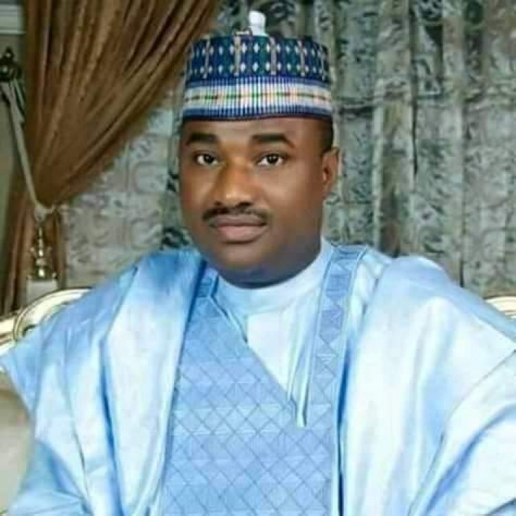 Mataimakin Gwamna Ne  Na Hadu A Cikin Jerin Masu Son PDP Ta Tsayar Da Su Takarar Gwaman Sakkwato