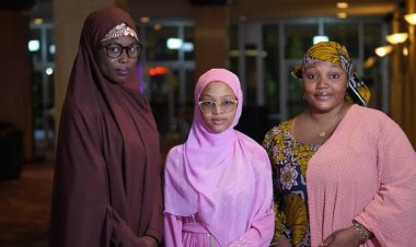 Ɗalibar Jami'ar Umaru Musa Yar'adua Da Ke Katsina Ta Lashe Gasar Hikayata