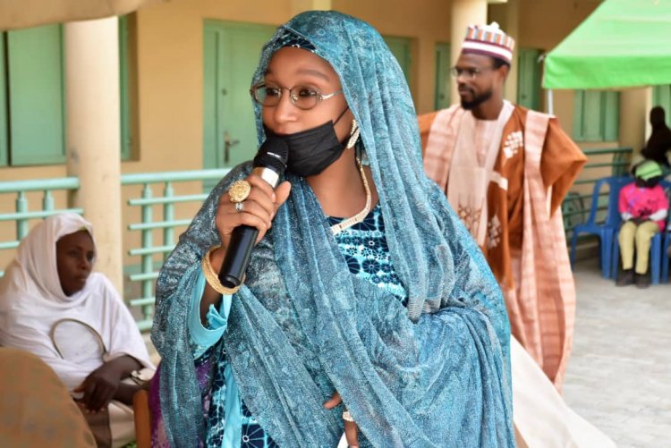 Hajiya Amamata Area Ta Ɗauki Nauyin Koyawa Marayu 50 Sana'ar Hannu A Sakkwato