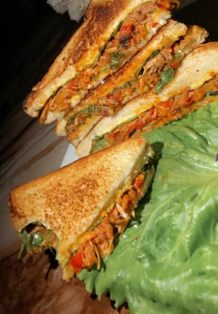 DAY 4: @RAMADAN  KAREEM: How To Make BREAD AND CHICKEN SOURCE TOAST BAKE