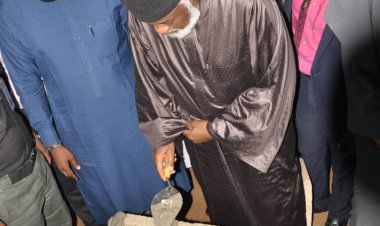 Gov. Ganduje lays foundation for construction of 500 houses in Kano 