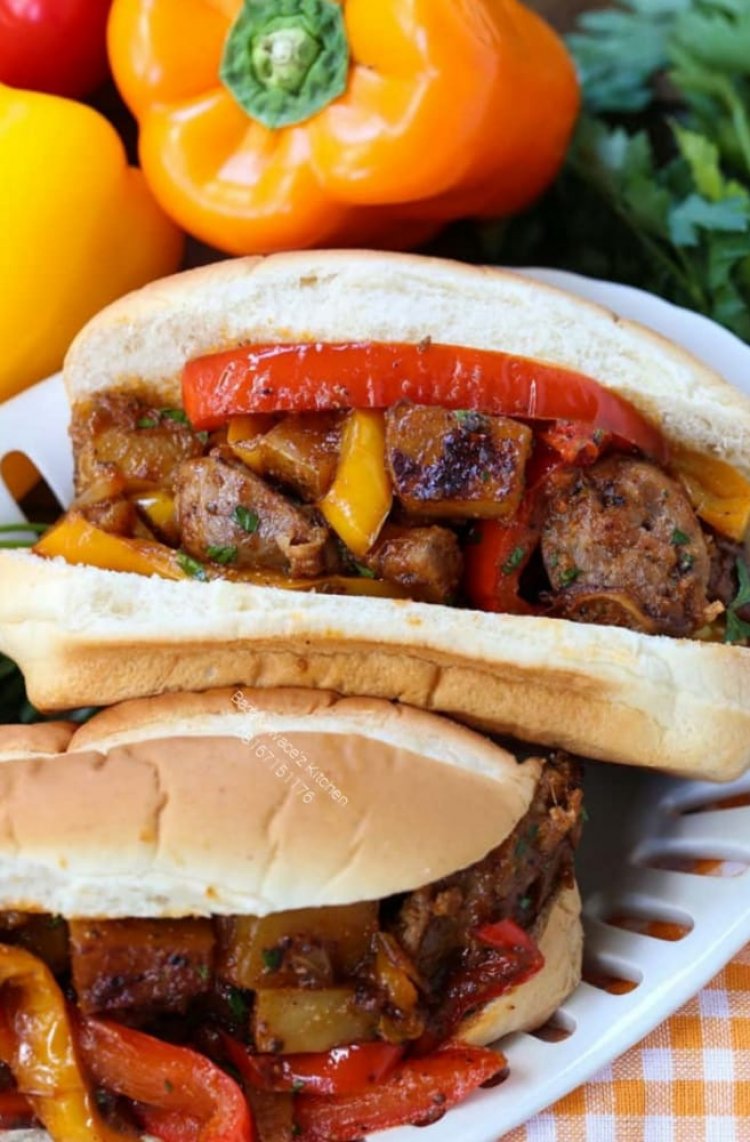 HOW TO MAKE SAUSAGE AND POTATOES