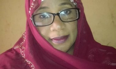 Canja sheƙa: Mun Karɓi Kurame Da 'Yan Gudun Hijira a PDP----Uwani Hamsal