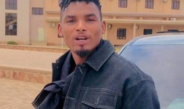 Ina Amsar Wayar Masoyana Sama Da Dubu Biyu A Rana Ɗaya---Mawaƙi Kawu Ɗan Sarki