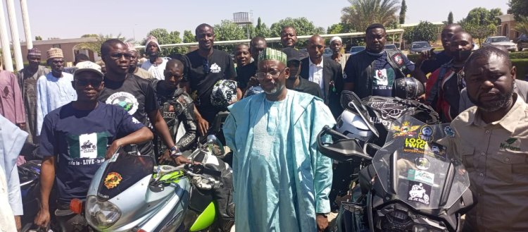 FLOOD: JE-JE Riders-NOTORE Donate Relief Materials To Flood Victims in Jigawa