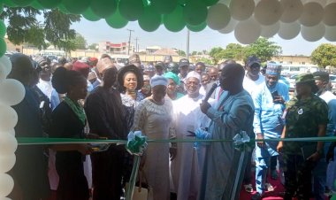 Oyo distributes 96 laptops to EMIS offices in 33 LGA