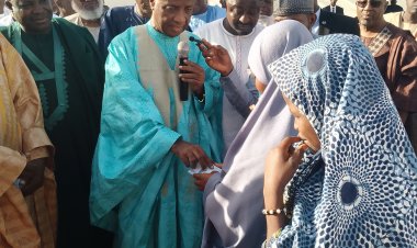 Sanata Wamakko Ya Ba Da Tallafin Miliyan 10 Ga Mutanen Da Sojoji Suka Kubutar a Sokoto