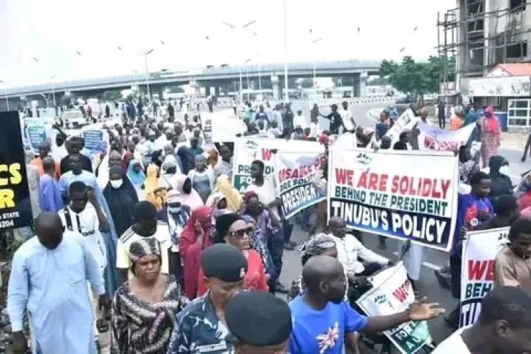 Fifita kama masu zanga-zanga maimakon magance rashin tsaro