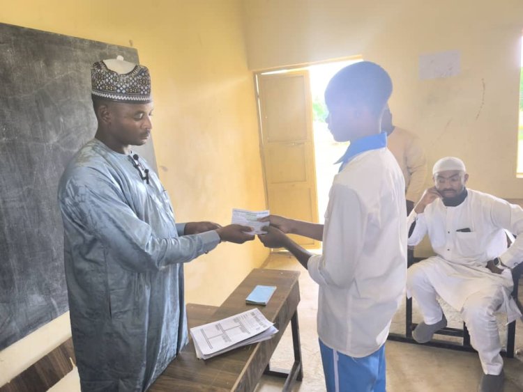 Philanthropist offers scholarship to 21 College of Health students in Zamfara 