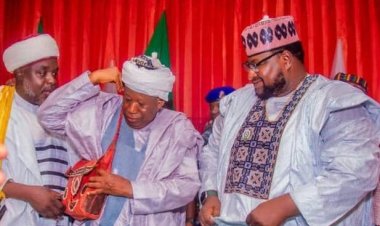 Gamayyar cibiyoyin mahaddata Alkur'ani ta karrama tsohon Gwamnan Kano Ganduje 